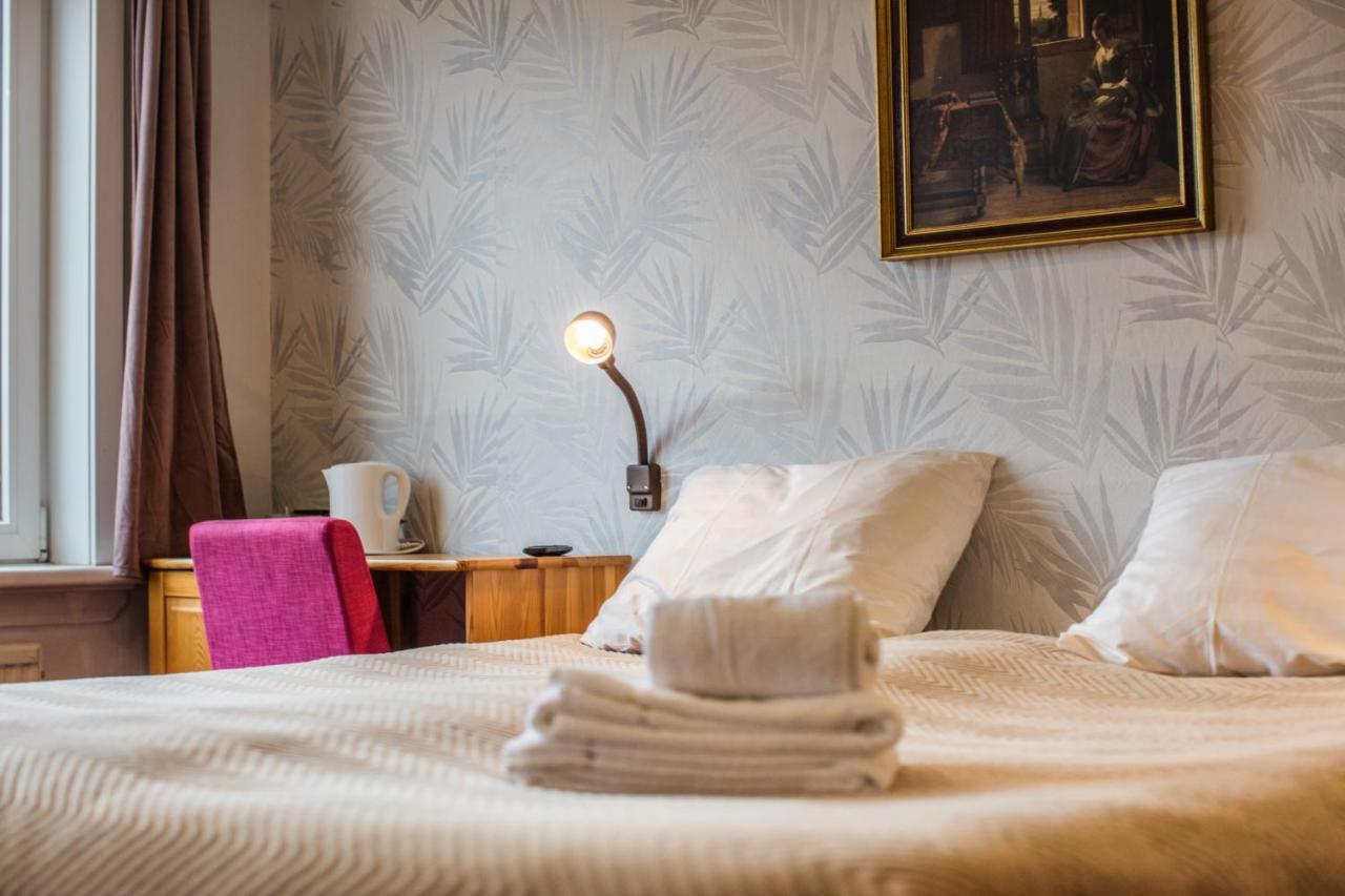 Hotel Le Provencal سلاوس المظهر الخارجي الصورة