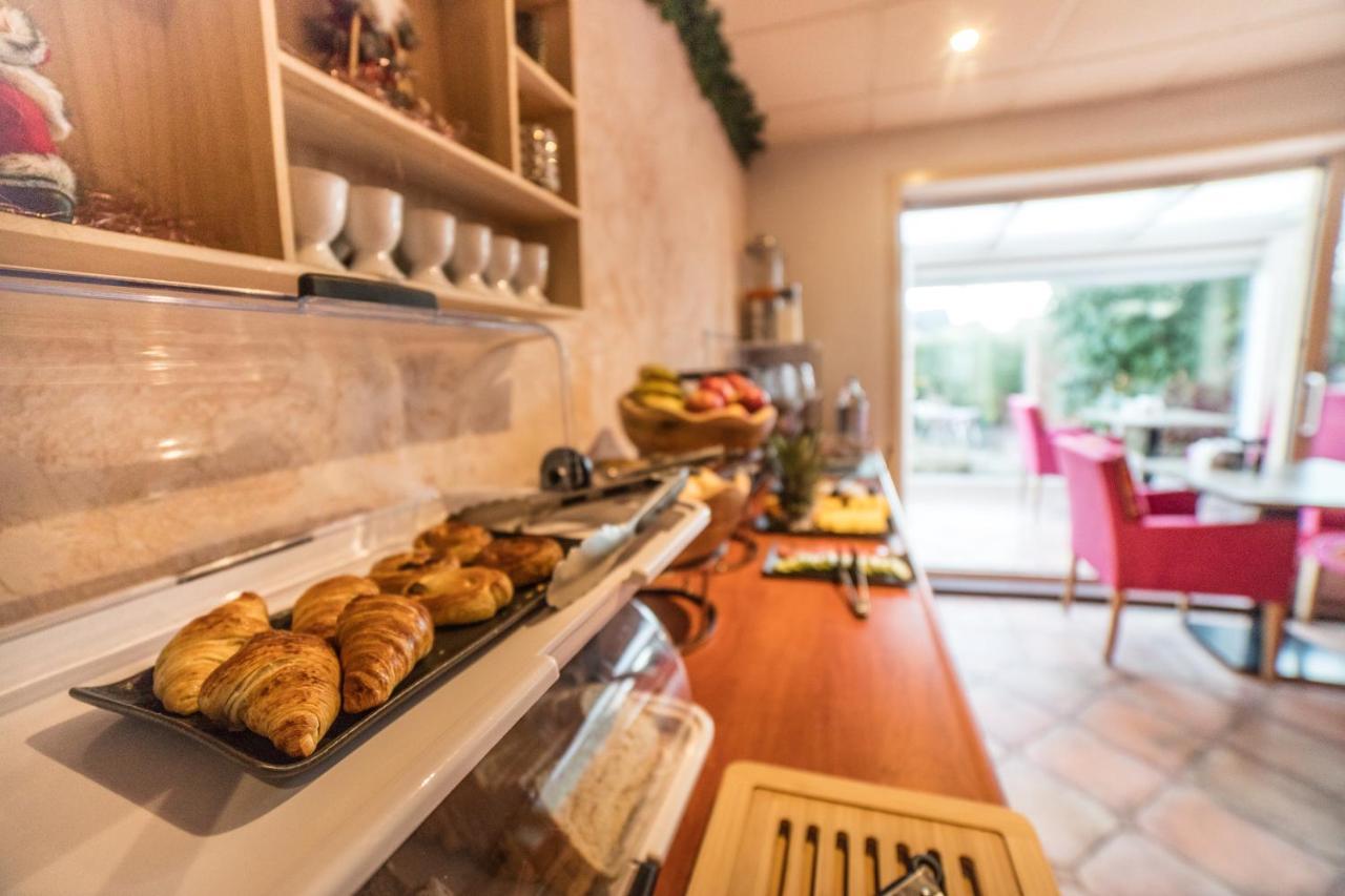 Hotel Le Provencal سلاوس المظهر الخارجي الصورة